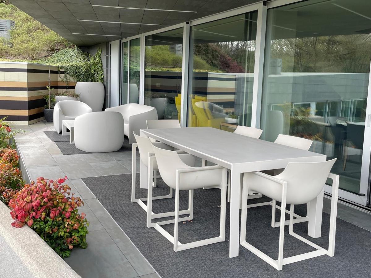 Tres Prismas Exclusive Villa ซาร์เรีย ภายนอก รูปภาพ