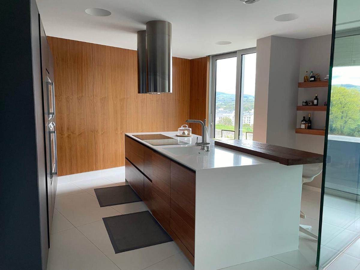 Tres Prismas Exclusive Villa ซาร์เรีย ภายนอก รูปภาพ