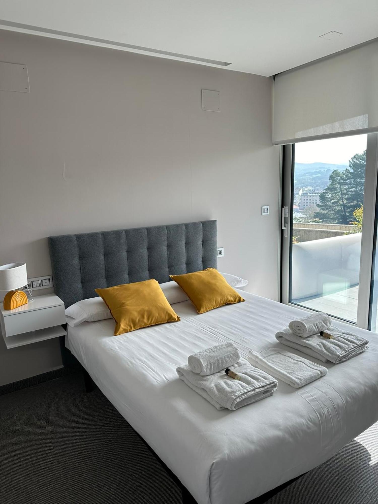 Tres Prismas Exclusive Villa ซาร์เรีย ภายนอก รูปภาพ
